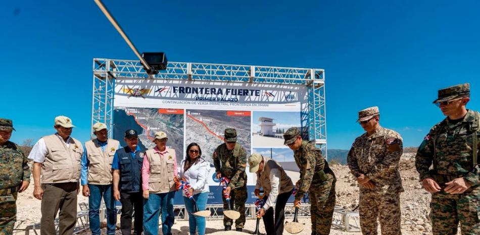 Avanza el blindaje fronterizo: verja en Dajabón alcanza un 70% y arranca nuevo tramo en Jimaní