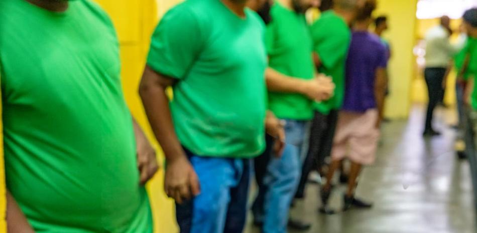 Prisiones aclara que el uso del t-shirt verde no es obligatorio en los tribunales tras quejas en caso SeNaSa 2.0-A