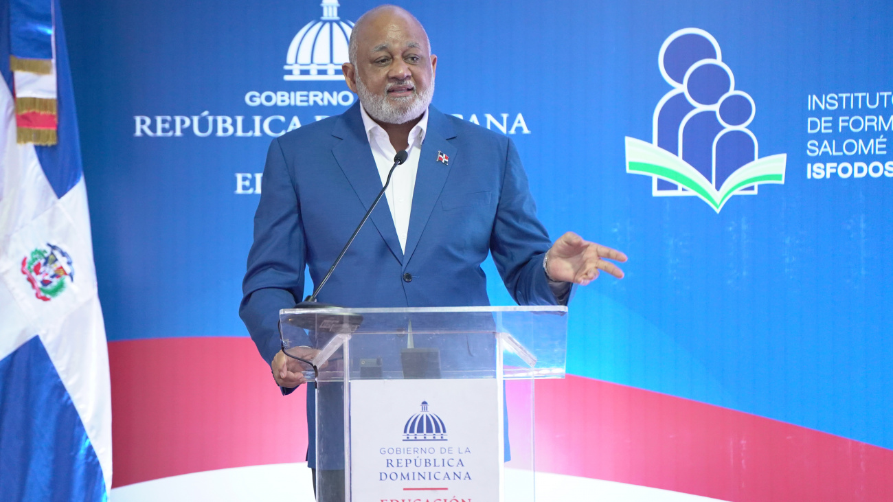 Cámara de Cuentas detecta severas inconsistencias financieras en la gestión de Roberto Fulcar en Educación