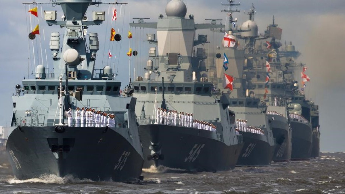 Tensión en el mar: Marina británica despliega intenso operativo de 72 horas para vigilar buques rusos