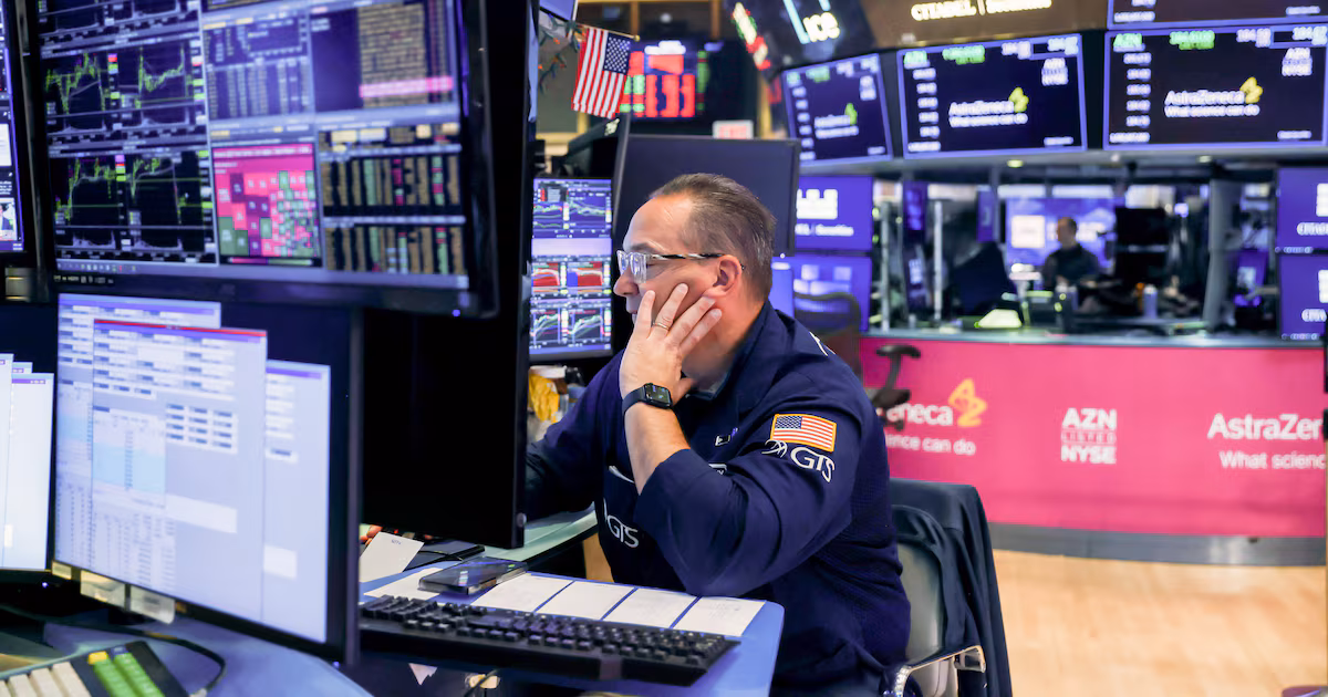 Wall Street en shock: Las acciones de alto riesgo desafían a la Reserva Federal y acorralan a los bajistas