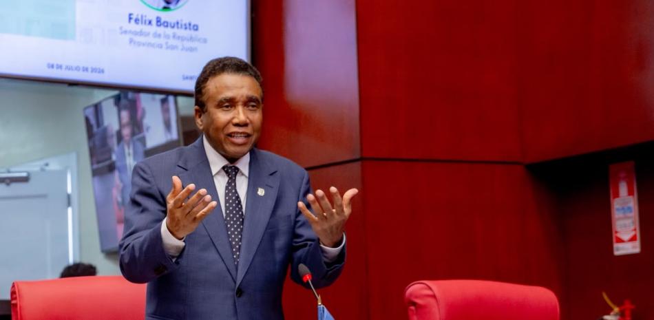 Félix Bautista somete proyecto para eliminar el método D'Hondt y escoger diputados por mayoría simple