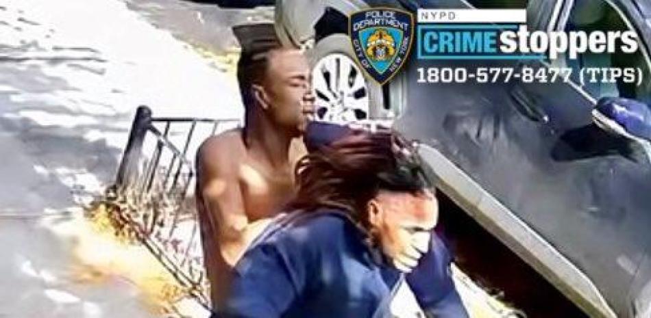 Arrestan en Nueva York a dos dominicanos acusados de apuñalar a un detective de origen criollo