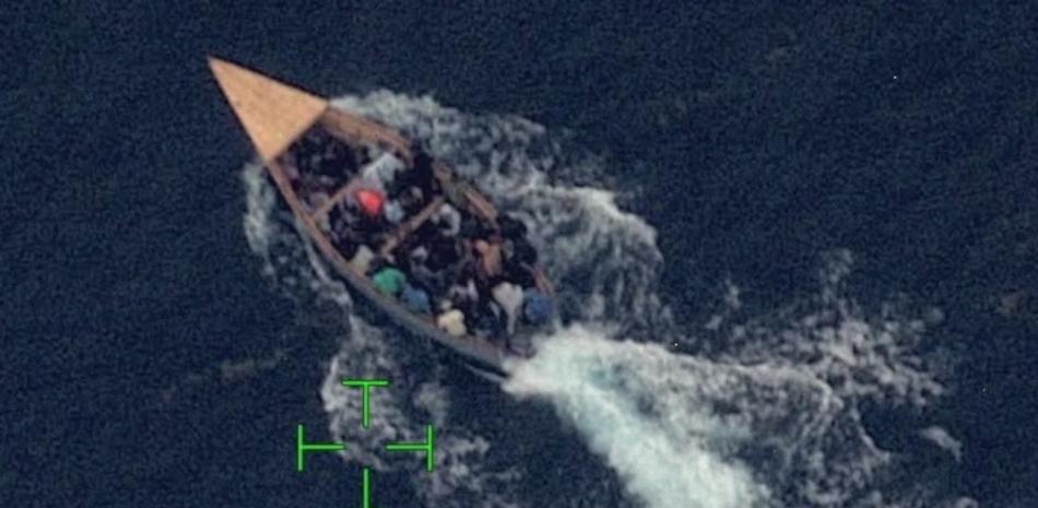 Guardia Costera repatria a 51 migrantes interceptados en aguas de Puerto Rico