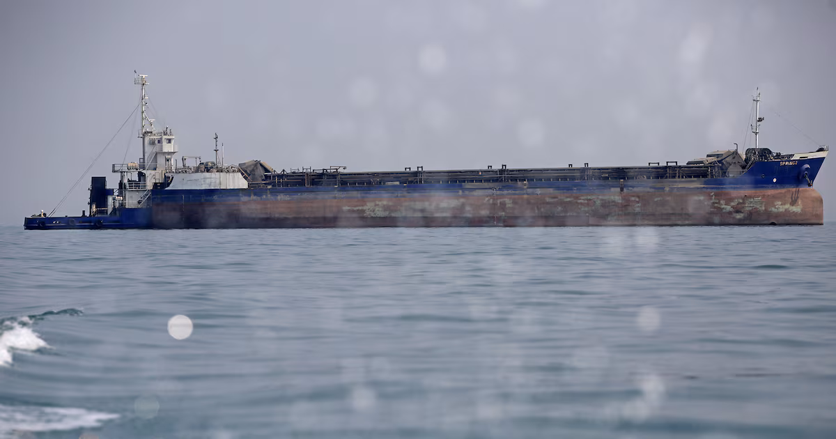 El petróleo vuelve a dispararse: fracasan los acercamientos entre EE. UU. e Irán sobre el estrecho de Ormuz