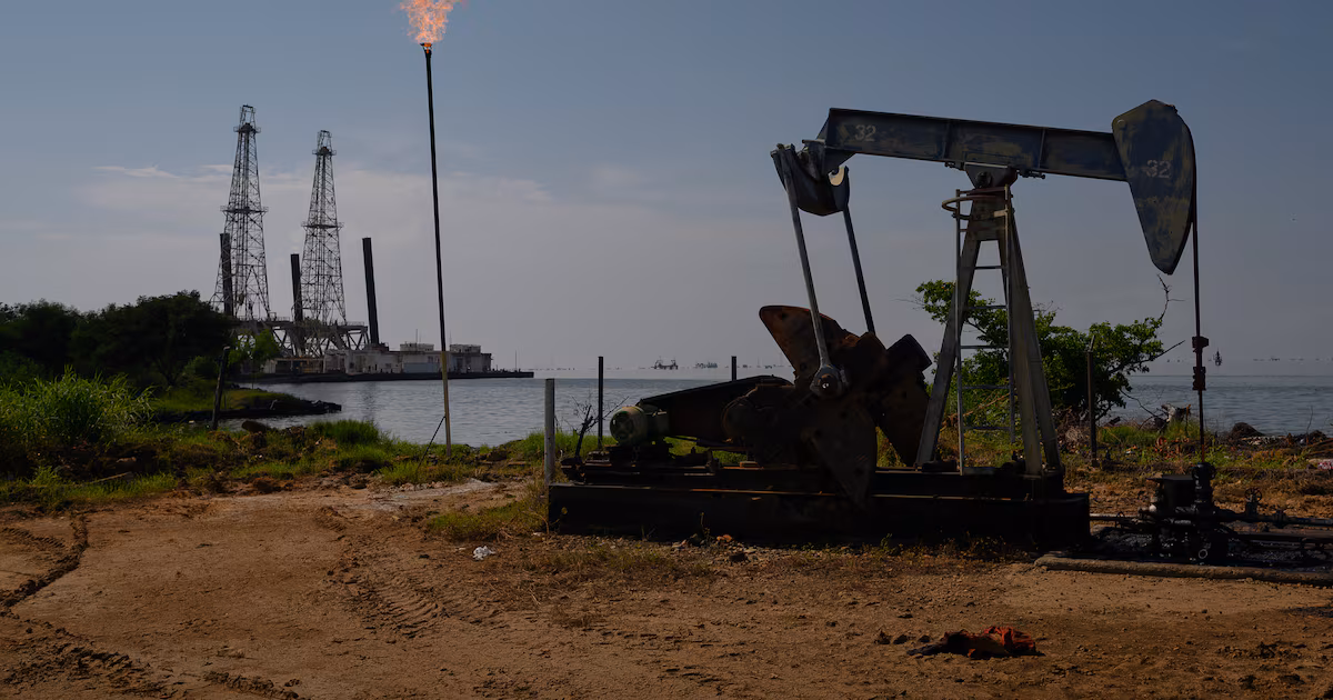 El petróleo roza los US$110 por barril ante el riesgo de una parálisis prolongada en oleoducto saudí