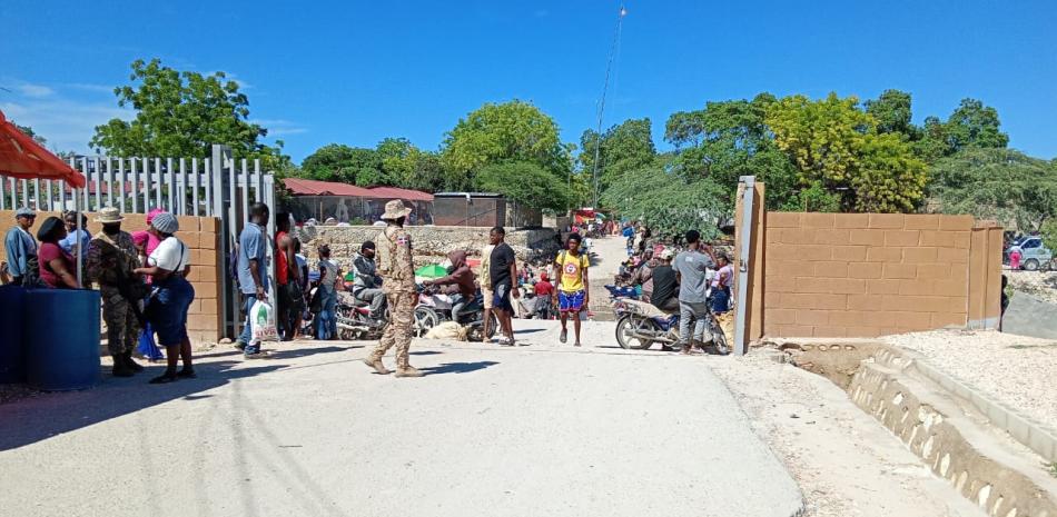 Frontera sur mantiene dinamismo comercial bajo estricto cerco militar y tensión regional