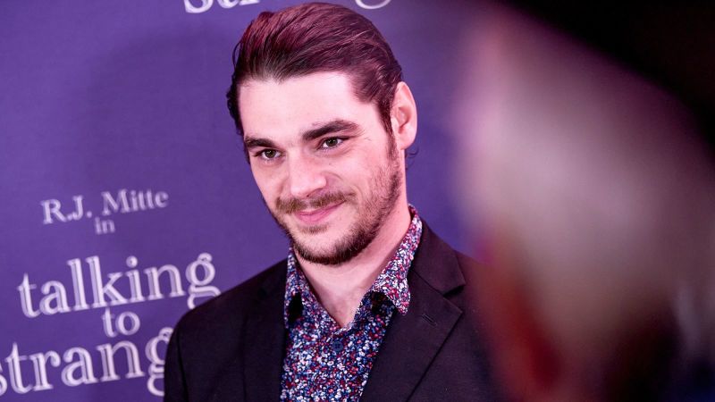 Luto en la televisión: Fallece a los 34 años RJ Mitte, actor de "Breaking Bad"