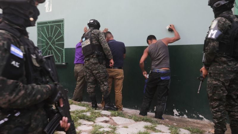 Bajo la lupa: Washington suaviza los informes de violencia en Latinoamérica para endurecer los rechazos de asilo