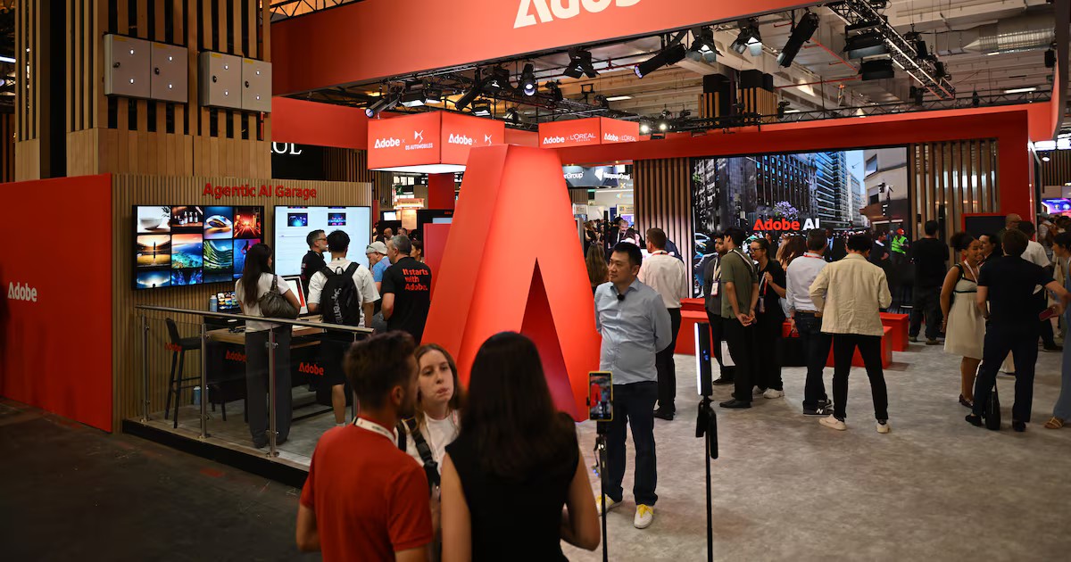 La sombra de la inteligencia artificial cerca a Adobe: Wall Street enfría su entusiasmo por el gigante creativo