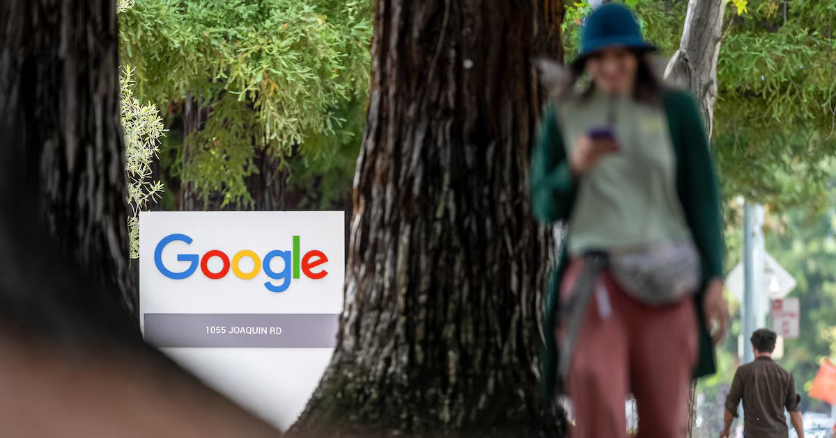 Desplome histórico de Alphabet sacude Wall Street y reabre las dudas sobre la rentabilidad de la IA