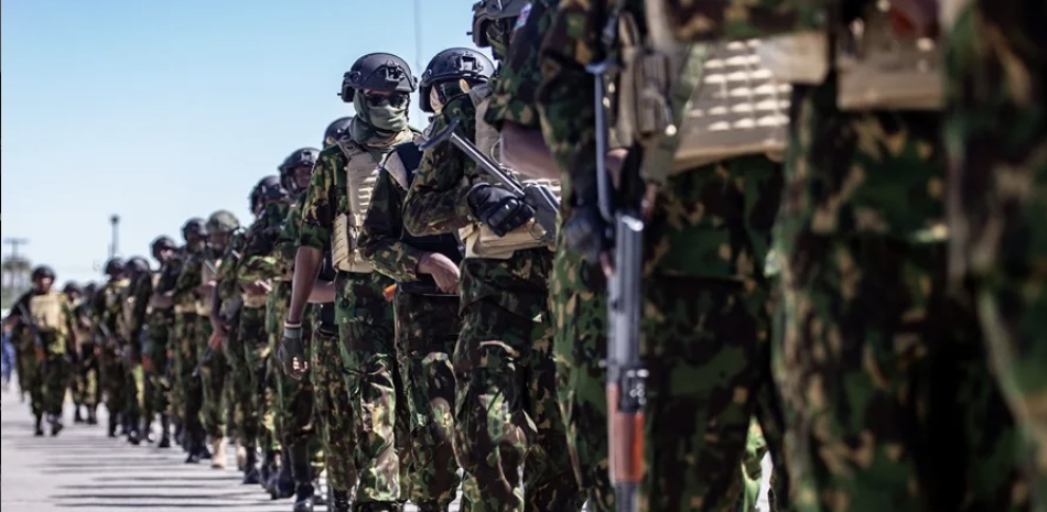 Tensión en Haití: Bukele lanza ultimátum a pandillas tras la emboscada y retención de cuatro militares salvadoreños