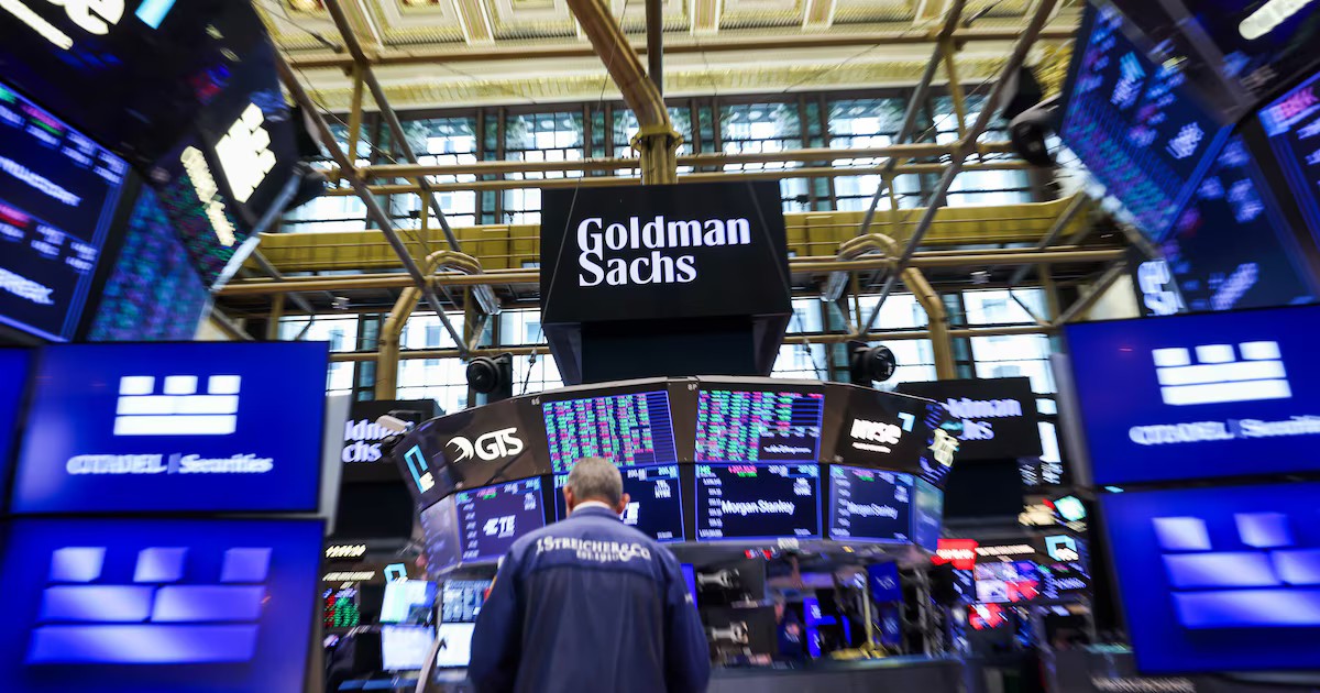 Wall Street ante la hora de la verdad: Goldman Sachs lidera previsiones bursátiles en un trimestre desigual