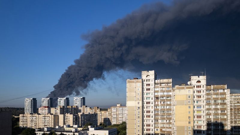 Tragedia en Ucrania: Al menos 37 muertos tras ataque ruso a depósito de municiones en zona residencial