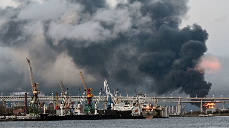 Crecen las tensiones entre Washington y Kyiv tras masivo ataque ucraniano contra infraestructura petrolera rusa