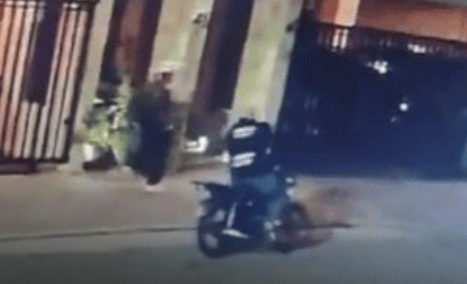 Investigan agresión a puñaladas contra un joven en Serrallés tras ser perseguido hasta su edificio