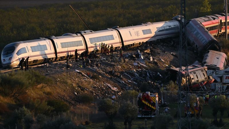 Tragedia ferroviaria en España: Al menos 68 muertos tras violento choque de dos trenes de alta velocidad en Toledo