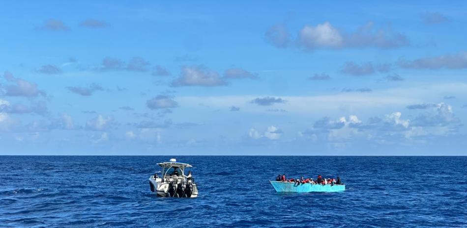 Alerta en el Canal de la Mona: repunta el flujo de viajes clandestinos en yola hacia Puerto Rico