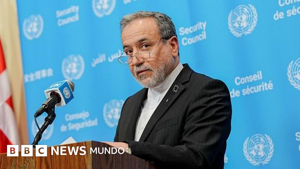 Irán plantea a Estados Unidos un plan para reabrir el estrecho de Ormuz en siete días
