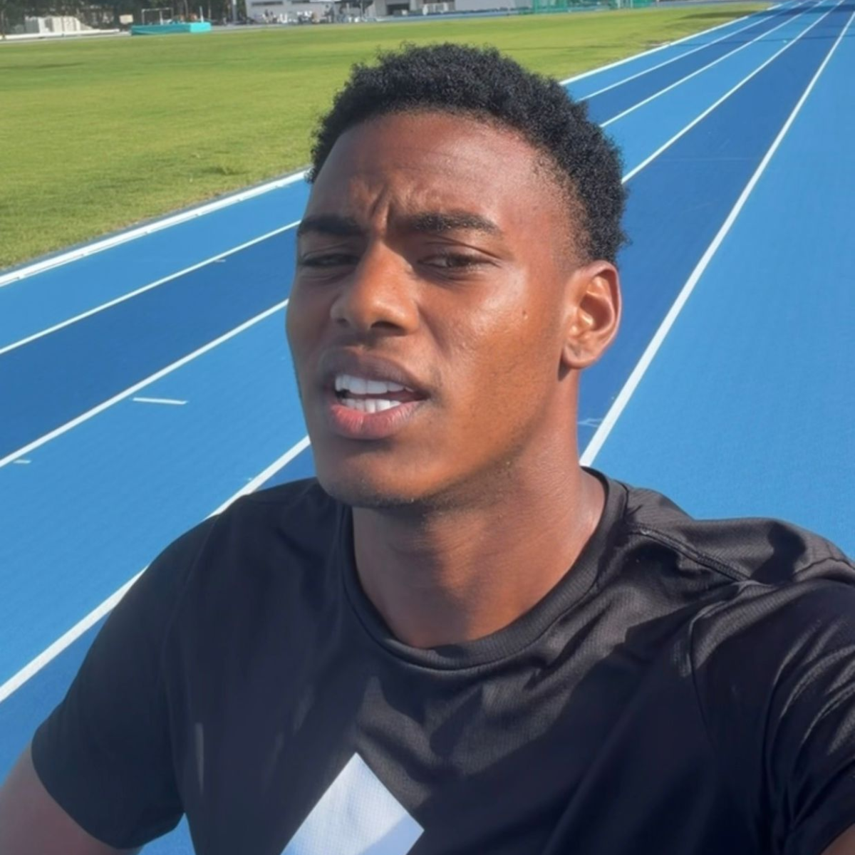Alexander Ogando denuncia falta de acceso a las pistas de atletismo a días de cita mundialista