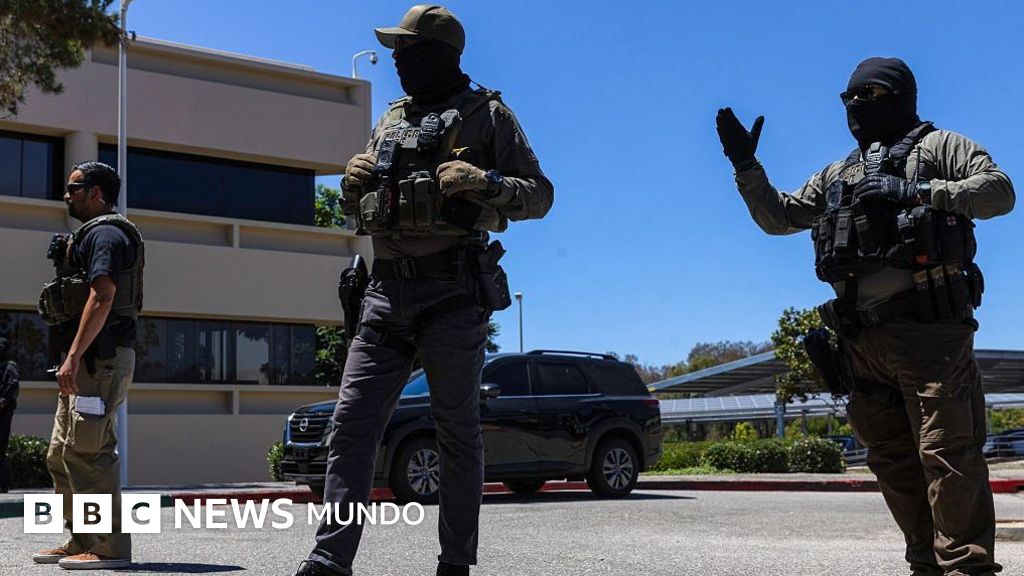 Bajo la sombra del miedo: El encierro forzado de la diáspora venezolana en Doral frente a las redadas migratorias