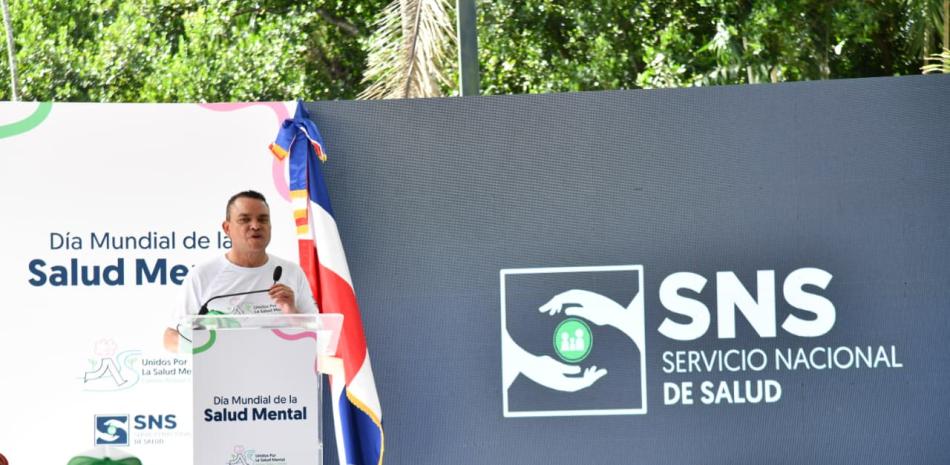 Salud mental sin estigmas: SNS encabeza caminata en el Jardín Botánico y destaca expansión de servicios