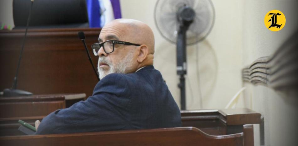 Condenan a un año de prisión suspendida al comunicador Ángel Martínez por difamación contra Faride Raful