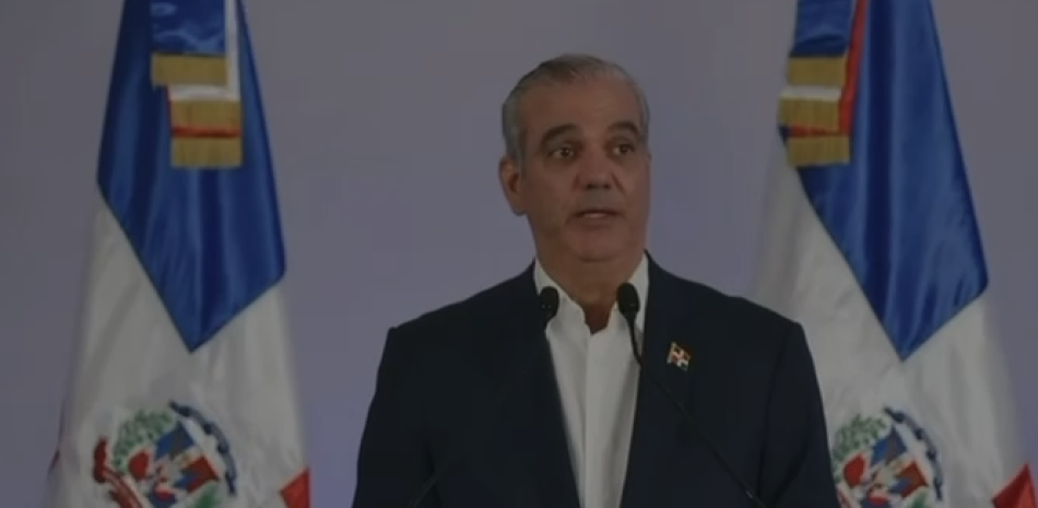 Abinader rechaza tajantemente la enseñanza obligatoria del creole en las escuelas