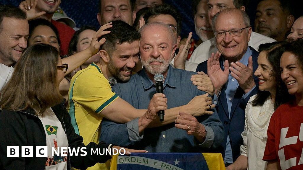 Lula sella una remontada histórica en Brasil y asegura su cuarto mandato frente a un Flavio Bolsonaro que impugna el resultado