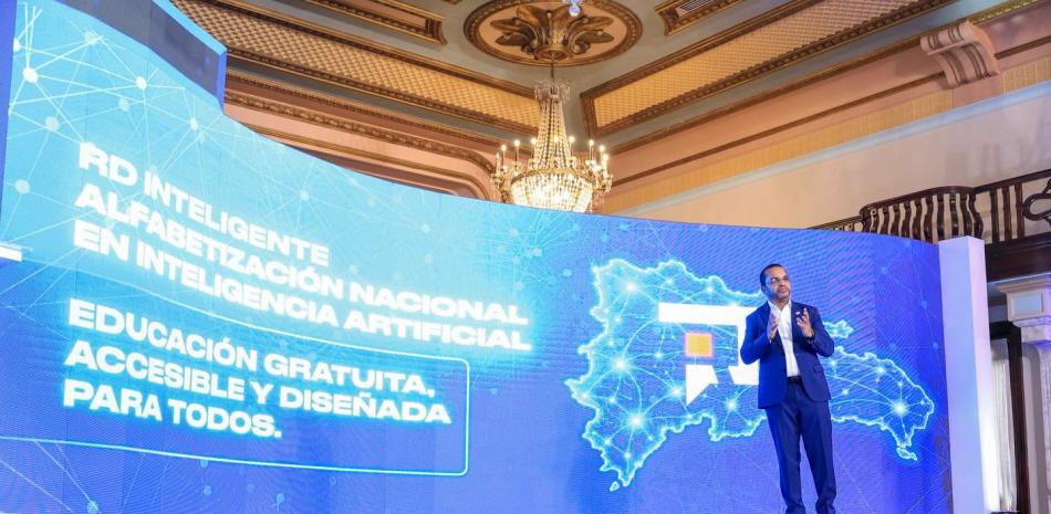 RD Inteligente: La apuesta estatal para capacitar a un millón de dominicanos en inteligencia artificial