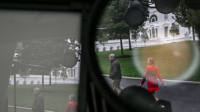 El grupo de prensa de la Casa Blanca reanuda labores tras fallo judicial que restituyó credenciales