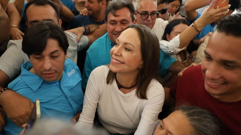 María Corina Machado confirma su retorno a Venezuela tras diez meses en el exterior
