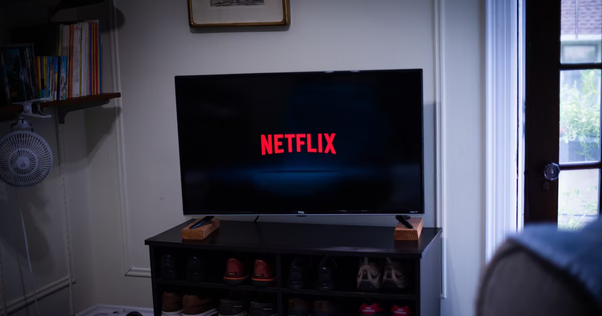 Alerta en Netflix: los suscriptores entran menos a la app y reducen su tiempo de reproducción