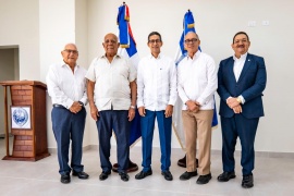 Iván Rondón presentó el libro “RS100”, un homenaje a la memoria y al legado familiar